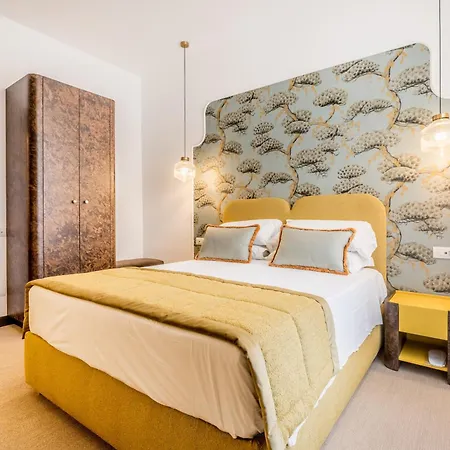 Sophia 94 Trastevere