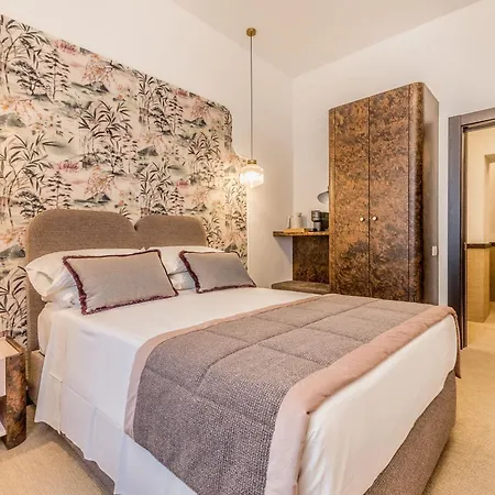 Sophia 94 Trastevere 게스트하우스 4*