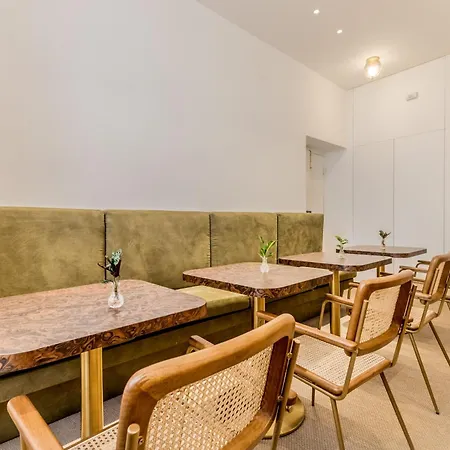 Sophia 94 Trastevere 4*